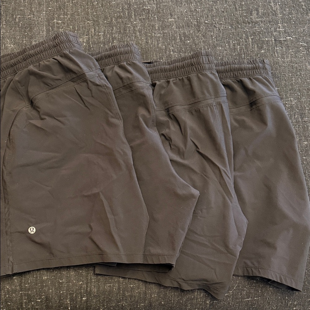 lululemon athletica bundle of 4 Men's Dark Gray Athletic Shorts
